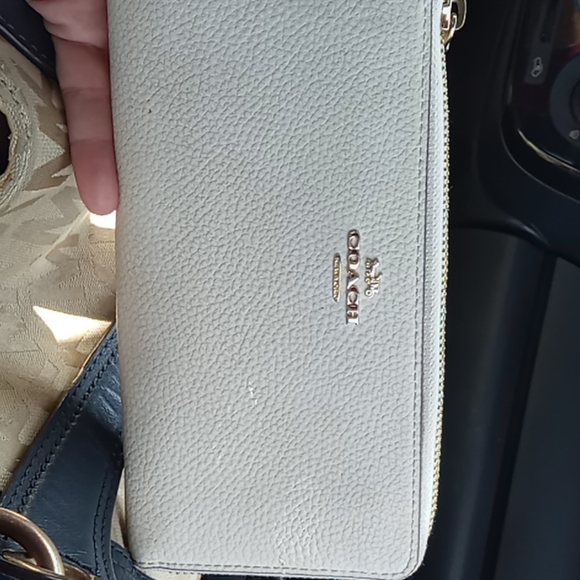 Michael.moar bag coach wallet